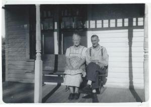 RettHouse_Grandmapa_circa1940s
